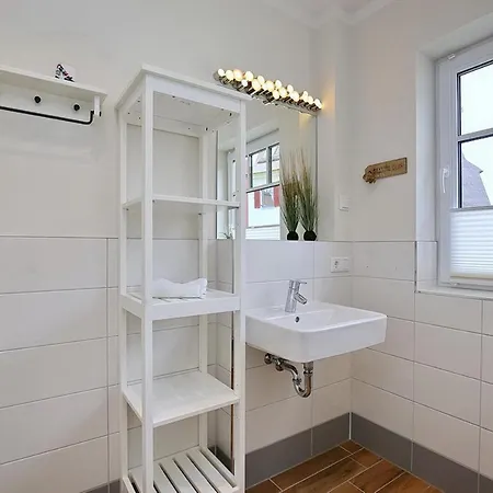 Reethaus Am Mariannenweg 15b *